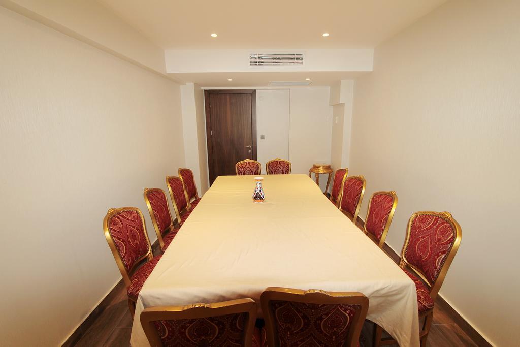 Pisa Hotel Istanboel